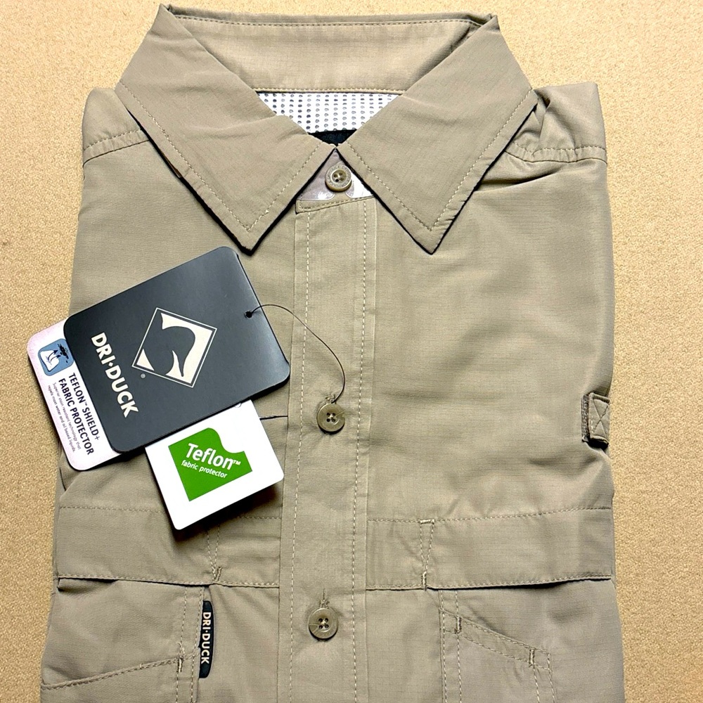 Dri Duck Fishing Shirt Mens Small Tan Short Sleeve Vented Water Resistant New S